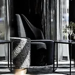 Le Marin - Handwritten Collection