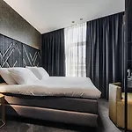 Otel Le Marin - Handwritten Collection 4*