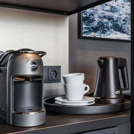 Hotel Le Marin - Handwritten Collection