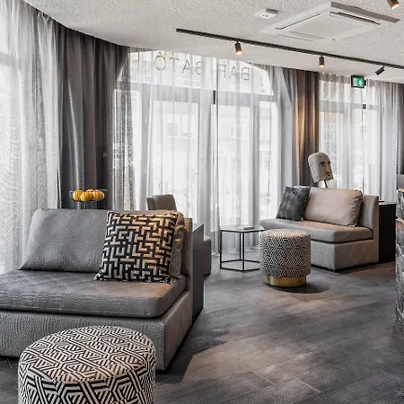 Le Marin - Handwritten Collection 4*