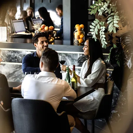 Le Marin - Handwritten Collection