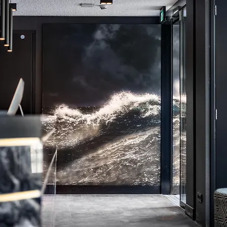 Le Marin - Handwritten Collection 4* Rotterdam