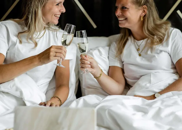 Le Marin - Handwritten Collection 4*