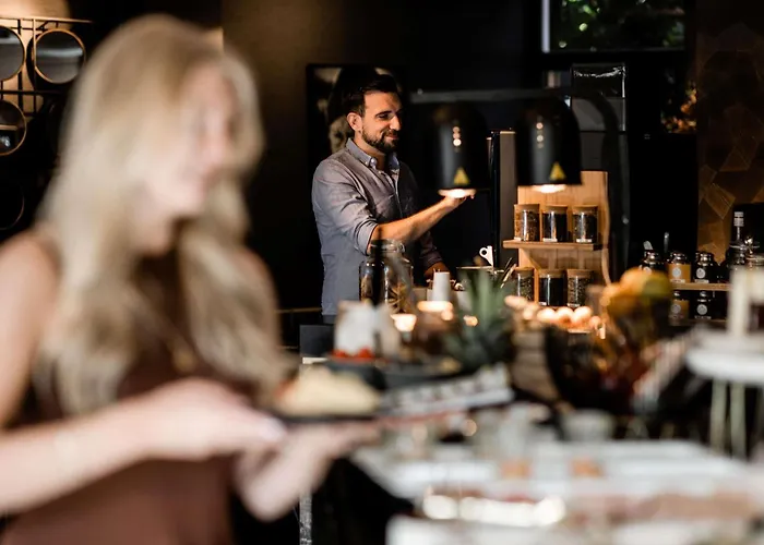 Le Marin - Handwritten Collection