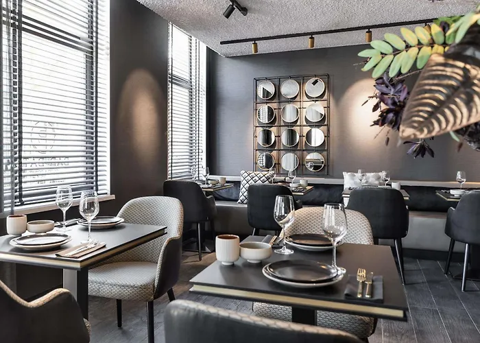 Le Marin - Handwritten Collection