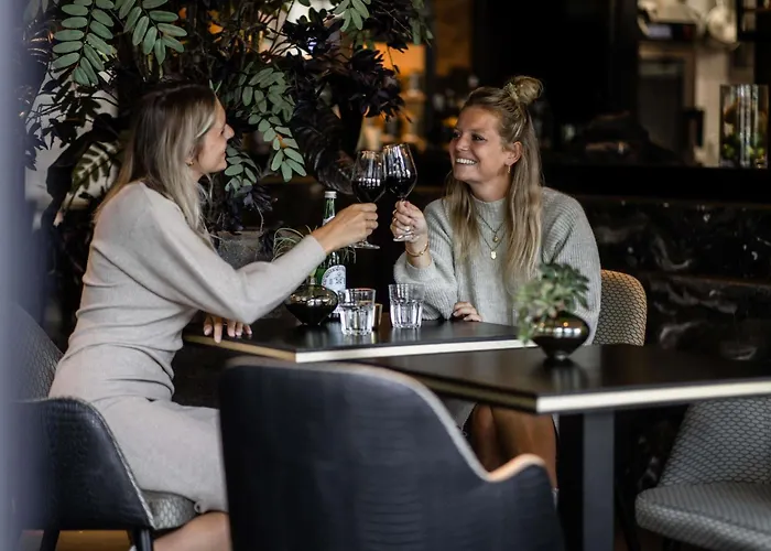 Hotel Le Marin - Handwritten Collection