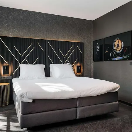 Le Marin Boutique Hotel 4*