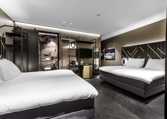 Le Marin - Handwritten Collection